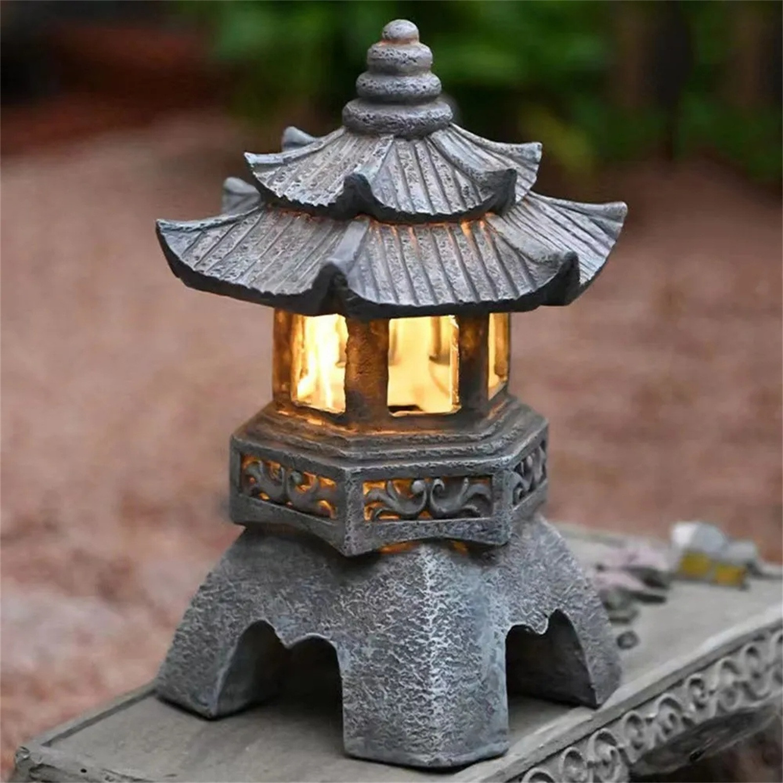 屋外ソーラーパワーLEDパゴダの像、日本の庭の装飾、zenラ - Outdoor Zen Lighting のレビューと価格