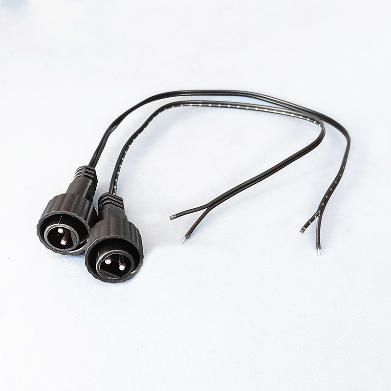 2ピンLEDコネクタと25cm接続ワイヤー付きソーラーストリ - Outdoor Lighting Connectors のレビューと価格